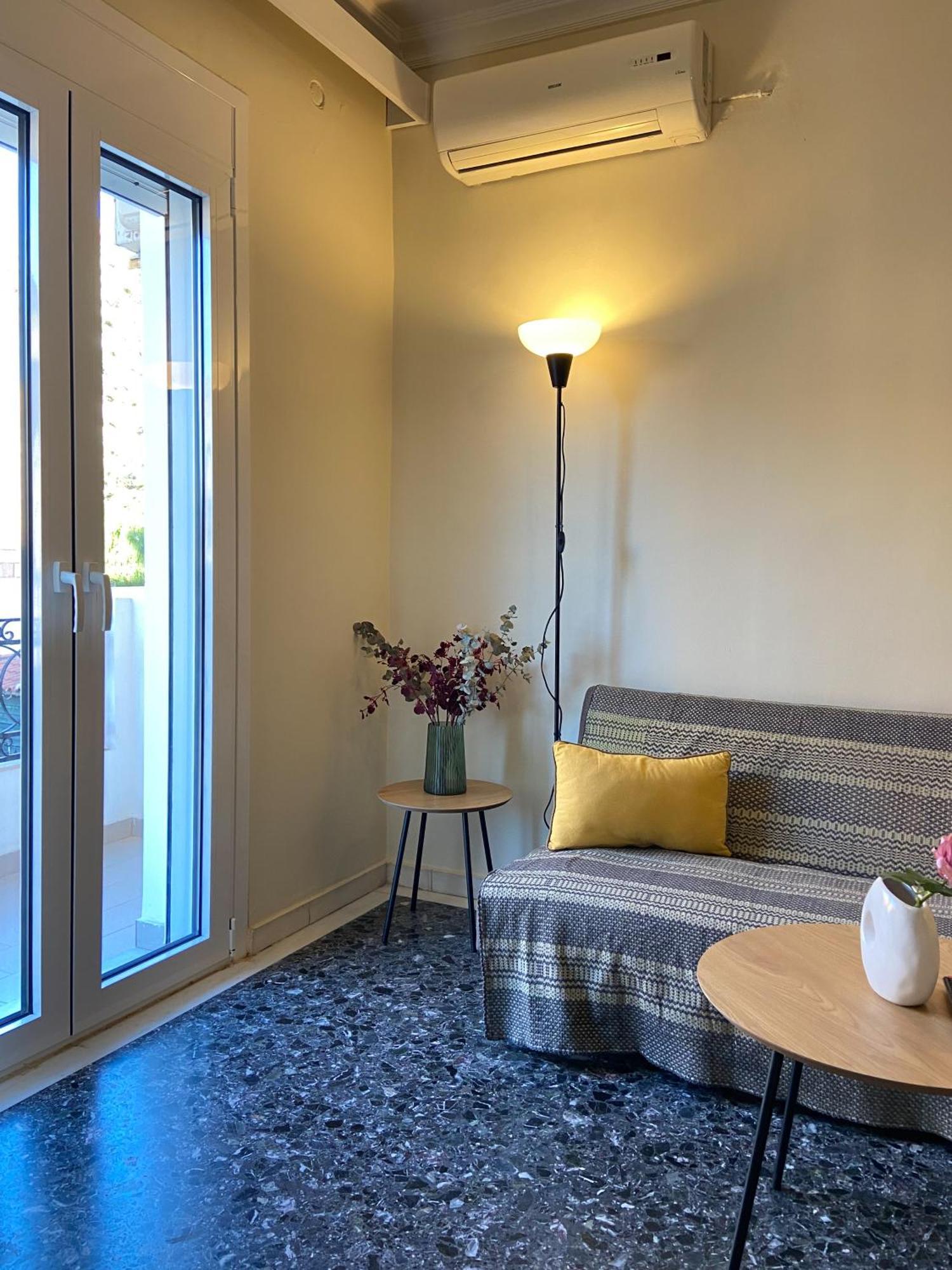 Port House Apartment Zakynthos Town Exterior photo